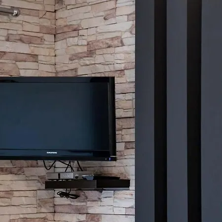 Apartment In With Balcony, Air Condition, Wifi Lopar