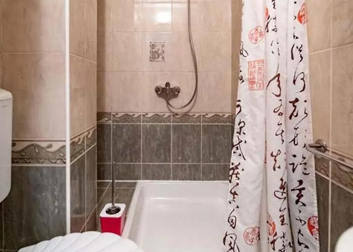 Apartment In With Balcony, Air Condition, Wifi *